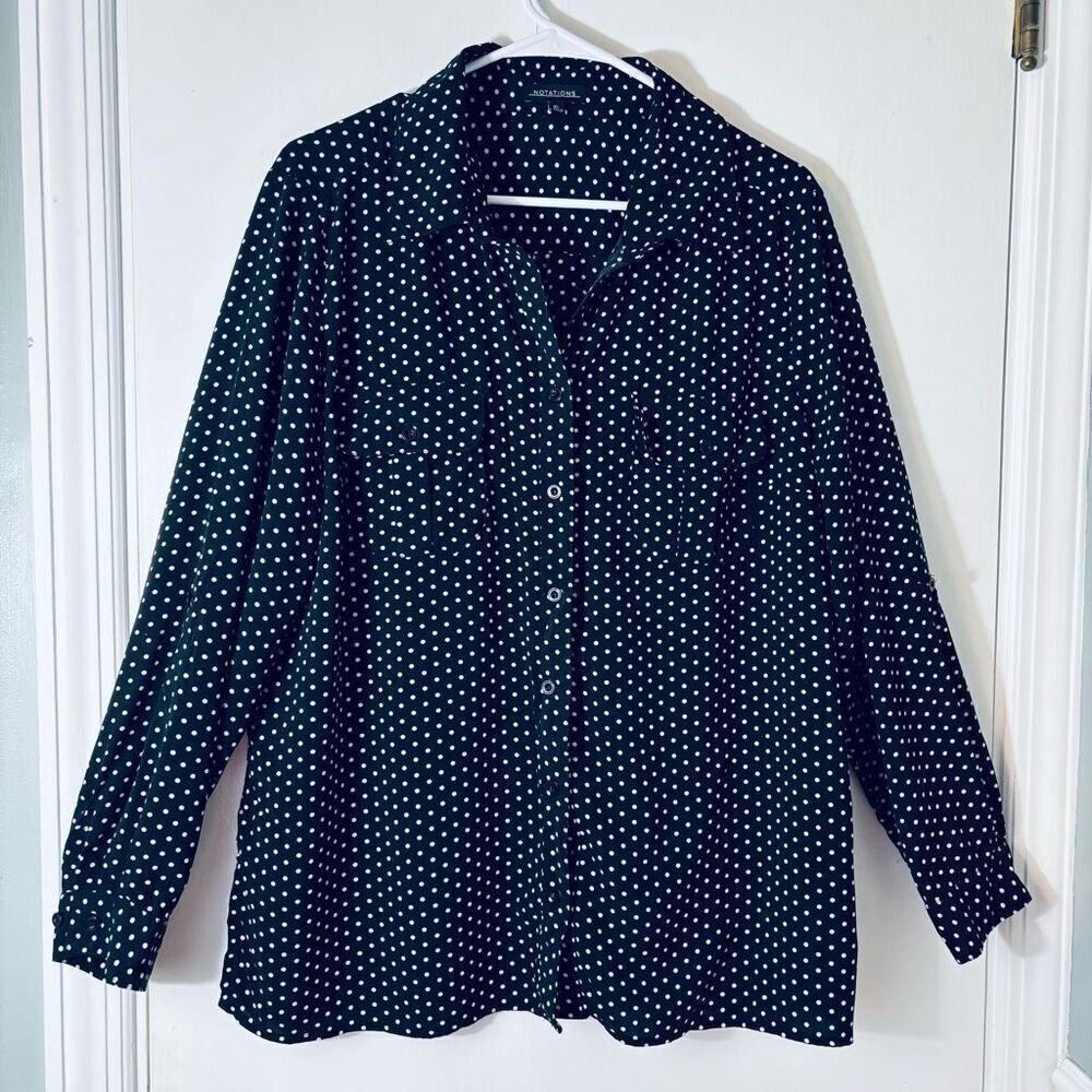 Notations XL black & white dot 2 pocket adjustable sleeve blouse